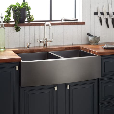 stainless steel farmhouse kitchen sink